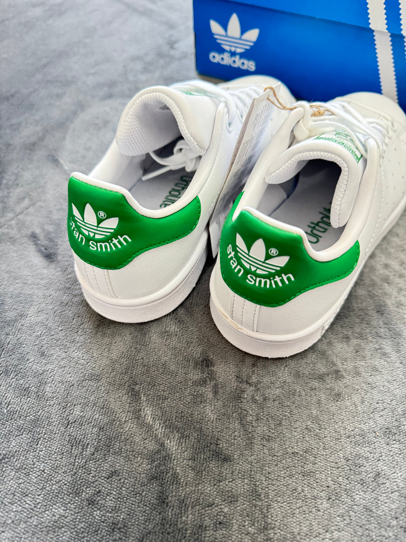 (36) Adidas Stan Smith J Shoes