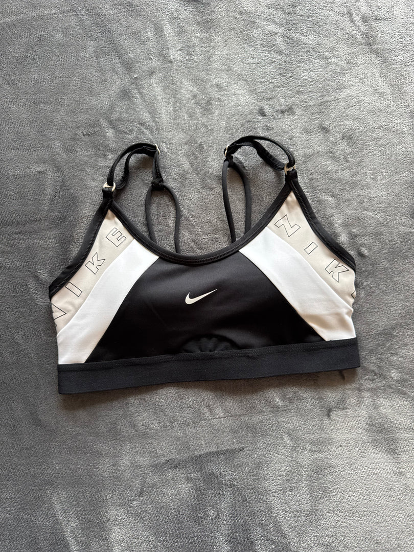 (ДАМСКО) (XS) Nike Dri Fit спортно бюстие