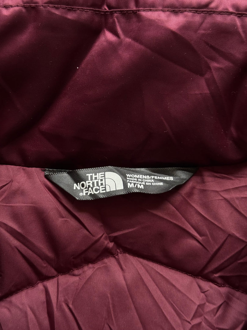 (ДАМСКО) (M) The North Face 500 дамски елек с пълнеж от гъши пух (Ново без етикет)
