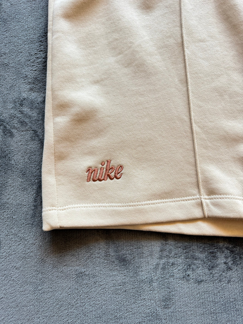 (НОВО) (ДАМСКО) (XL) Nike Fleece дамски шорти