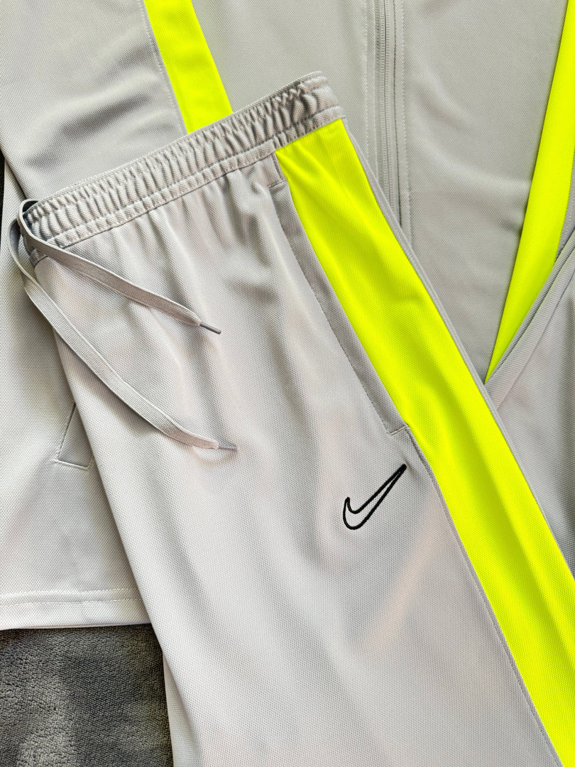 (L) Nike Academy Dri Fit Tracksuit