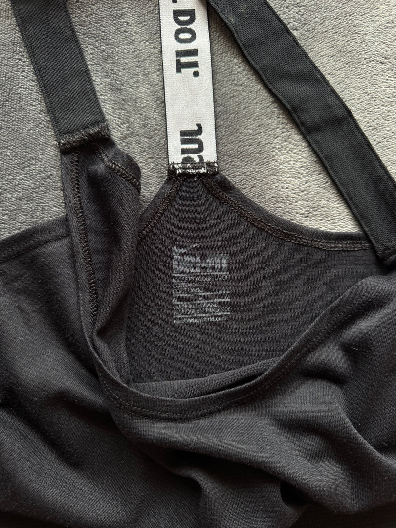 (ДАМСКО) (M) Nike Dri Fit дамско спортно потниче