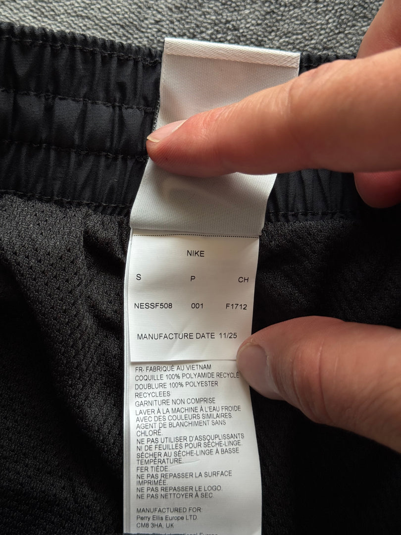 (НОВО) (S/M/L/XL) Nike Swoosh Specs 7 мъжки плувни шорти (NESSG574 код на артикула)