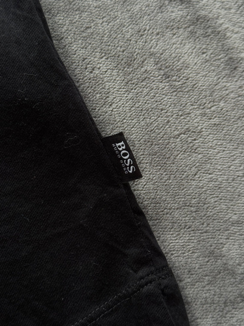 (S) Hugo Boss мъжка тениска (отговаря на S размер