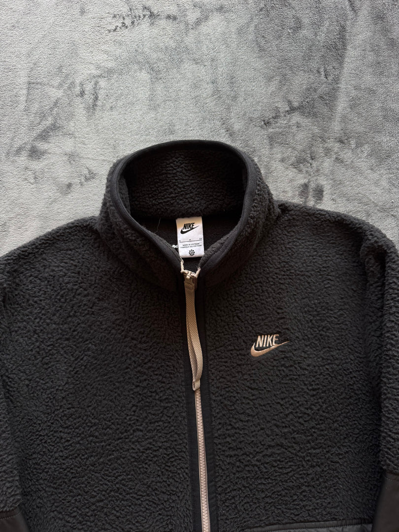 (S) Nike мъжко поларено яке (уголемено ще стане и за М размер)