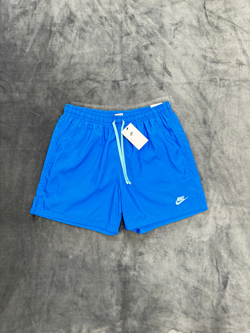 (L/XL) Nike Shorts