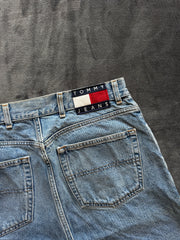(ВИНТИДЖ) (M) Tommy Hilfiger мъжки дънкови шорти (уголемени!!!)