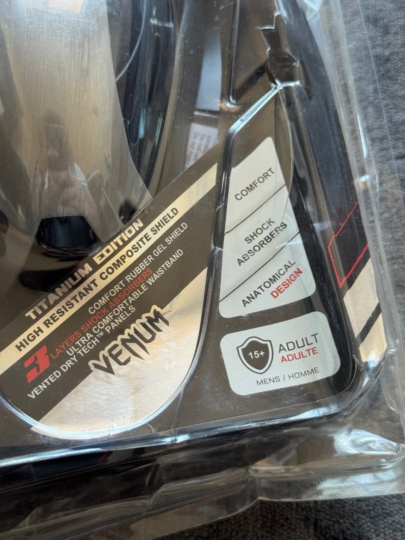 (M) Venum Competitor Pro Series Groin Guard протектор за слабини (Ново)