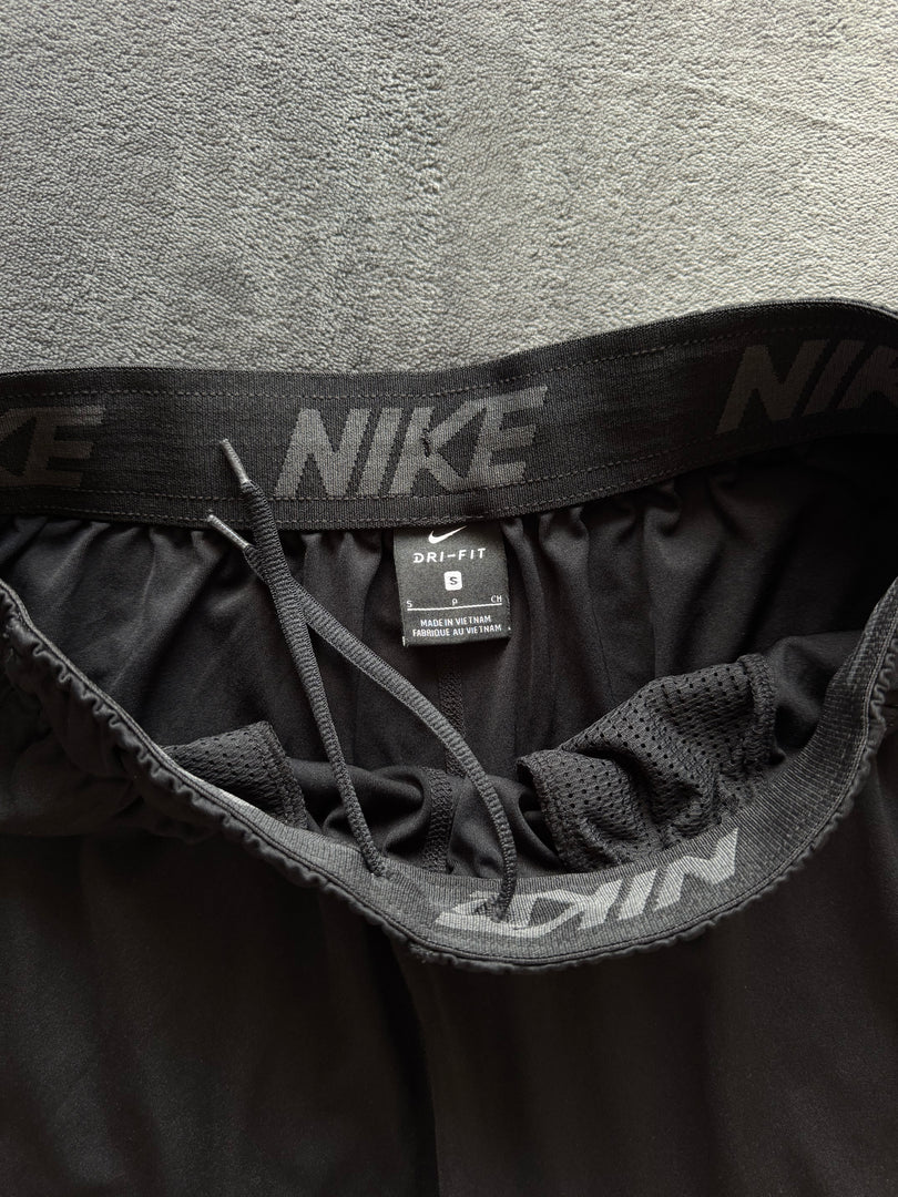 (M) Nike Dri Fit мъжки шорти