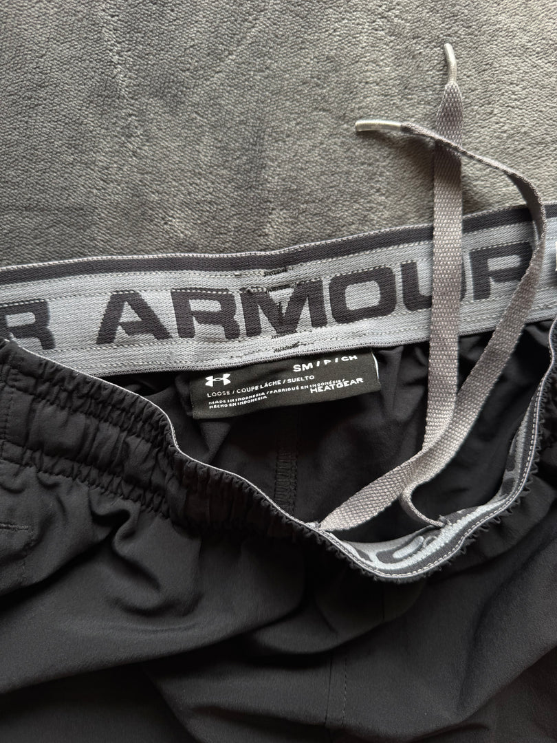 (S) Under Armour мъжки шорти