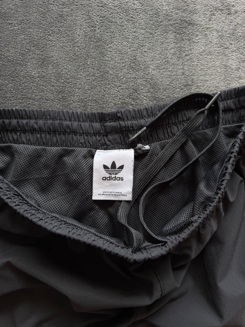 (L) Adidas Originals мъжки шорти (премахнат етикет)
