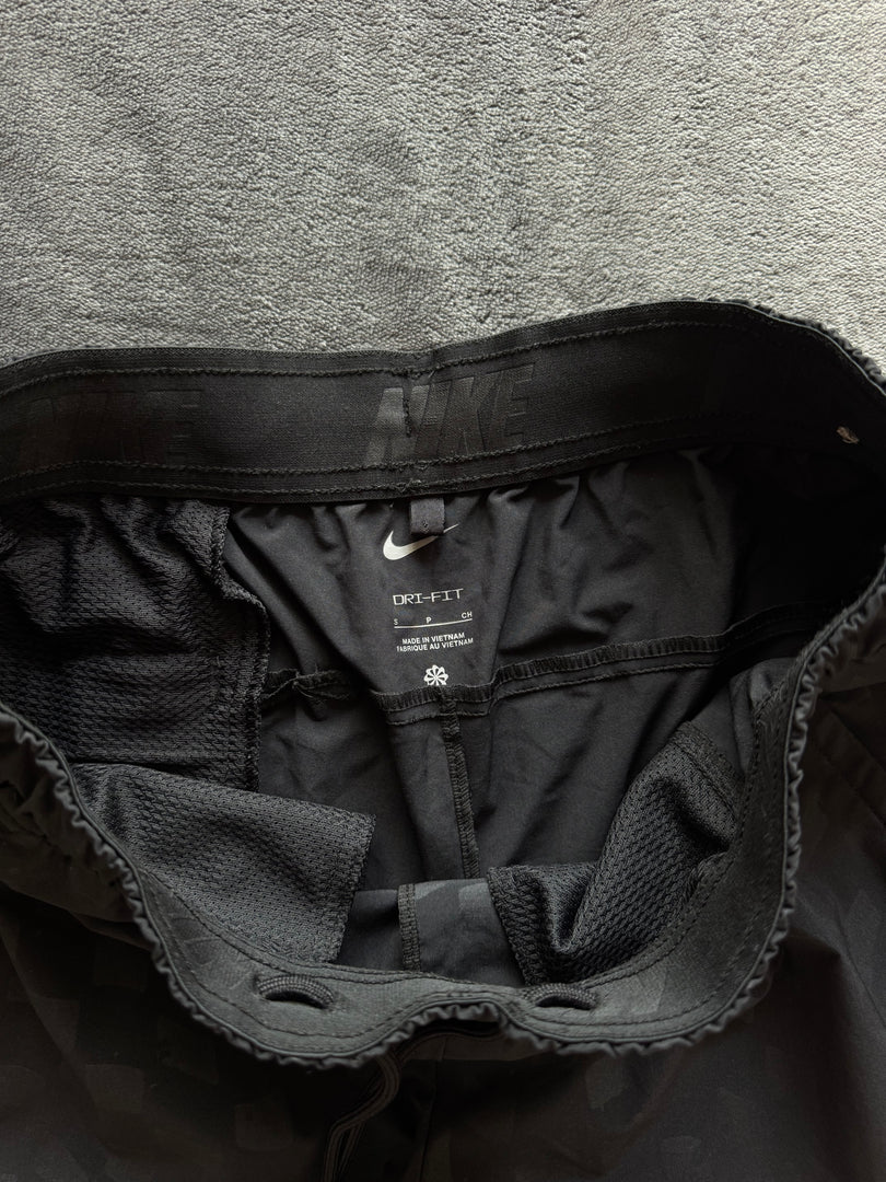 (S) Nike Dri Fit мъжки шорти