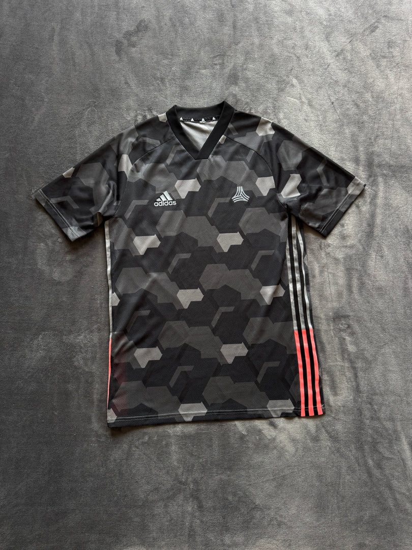 (S) Adidas мъжка тениска (премахнат етикет)