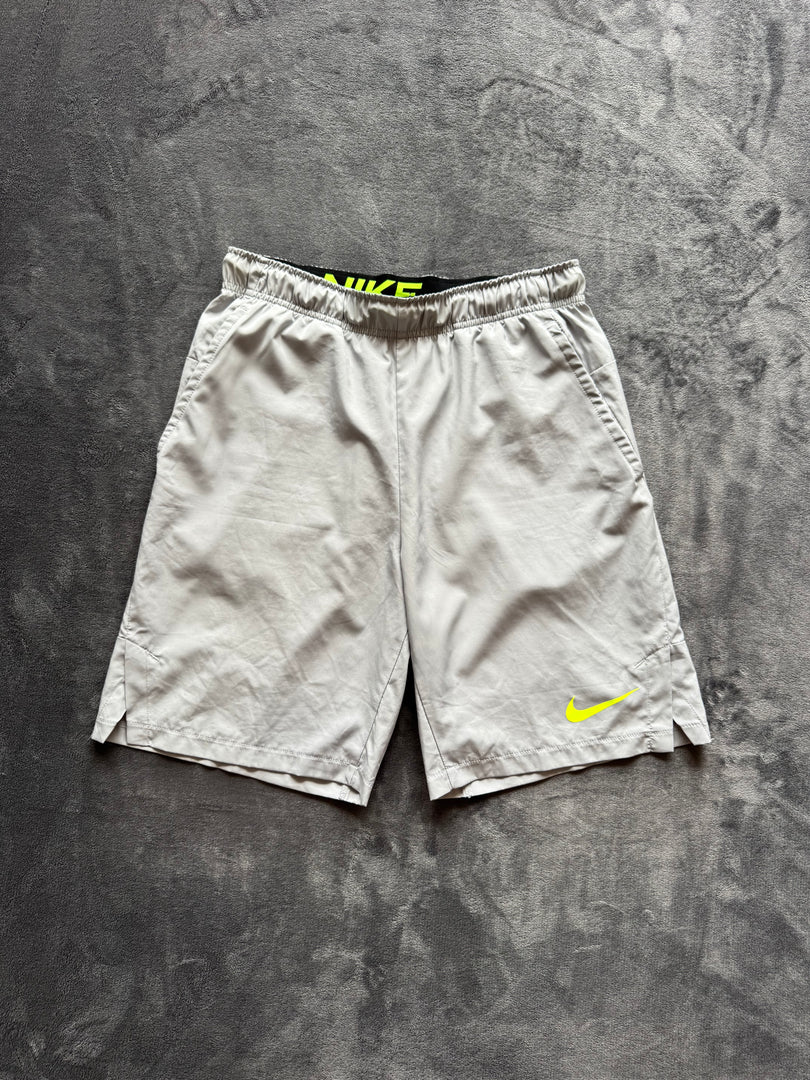 (S) Nike Dri Fit мъжки шорти