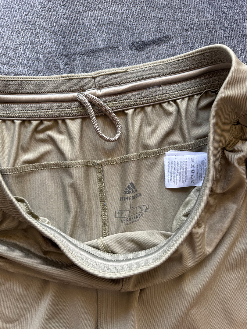 (L) Adidas мъжки шорти