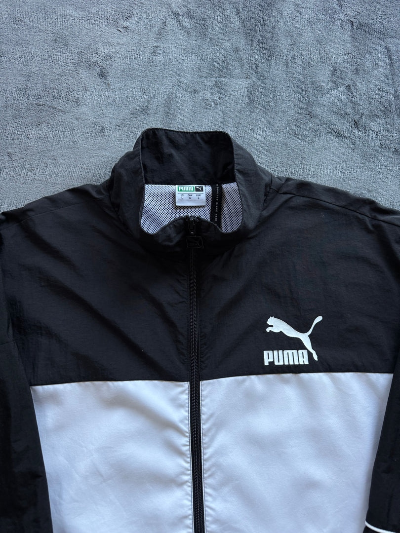 (L) Puma Windbreaker Jacket