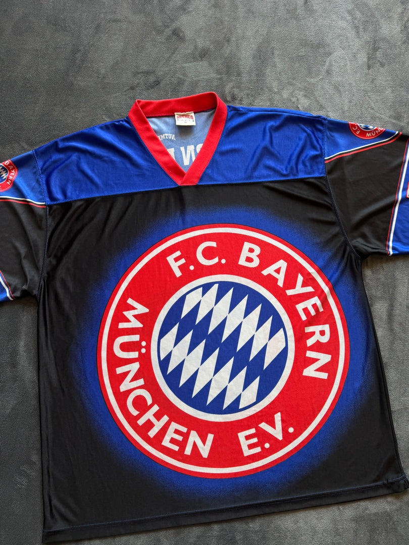 (XL) Nutmeg 90s Bayern Munchen мъжка винтидж тениска от 90те