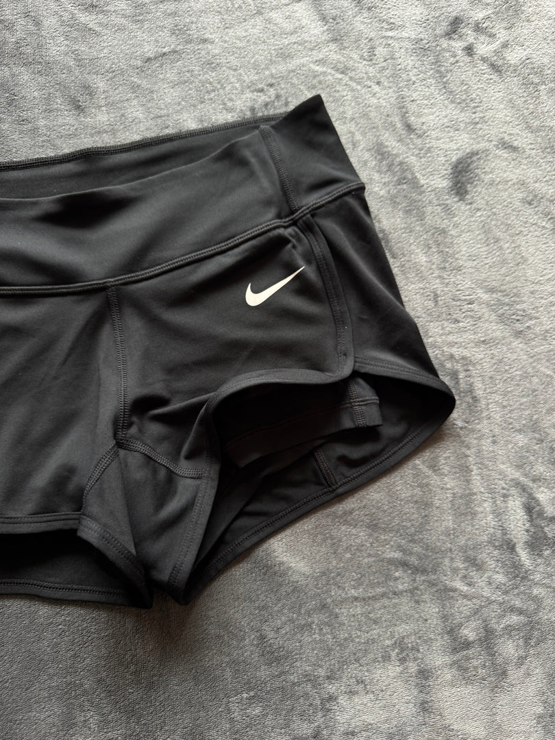 (ДАМСКО) (XS) Nike Dri Fit дамски шорти с клин