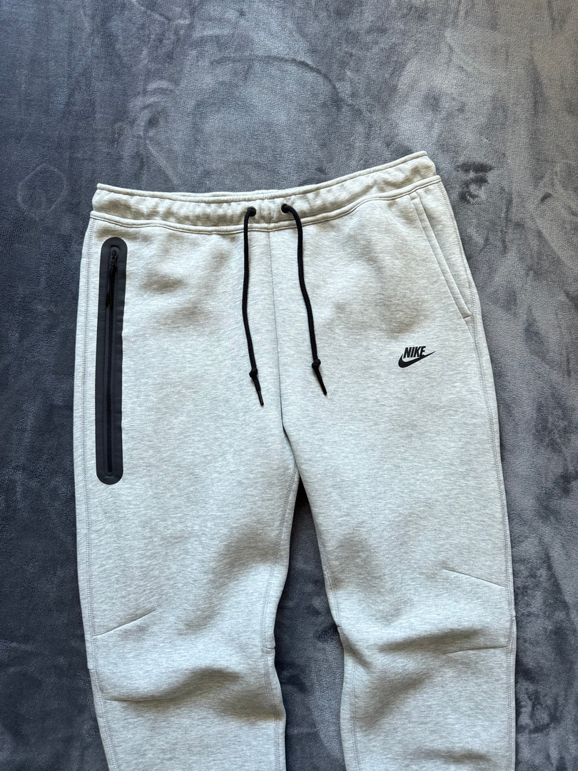 (XL) Nike Tech Fleece Joggers