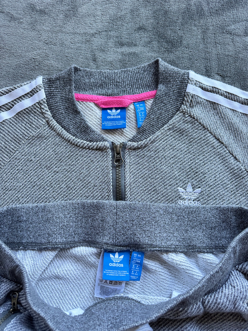 (ДАМСКО) (M) Adidas Originals Tracksuit