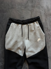 (S) Nike Tech Fleece мъжко долнище (ластик долу леко избеляване