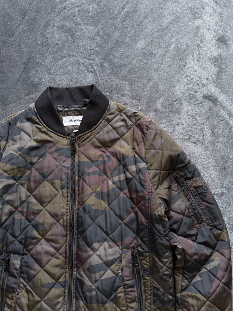 (S) Calvin Klein мъжко камуфлажно яке