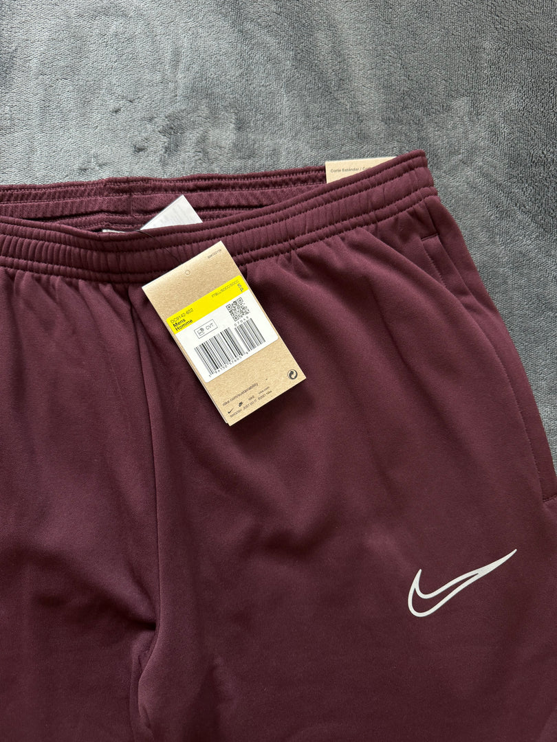 (S) Nike Therma Fit Track Pants