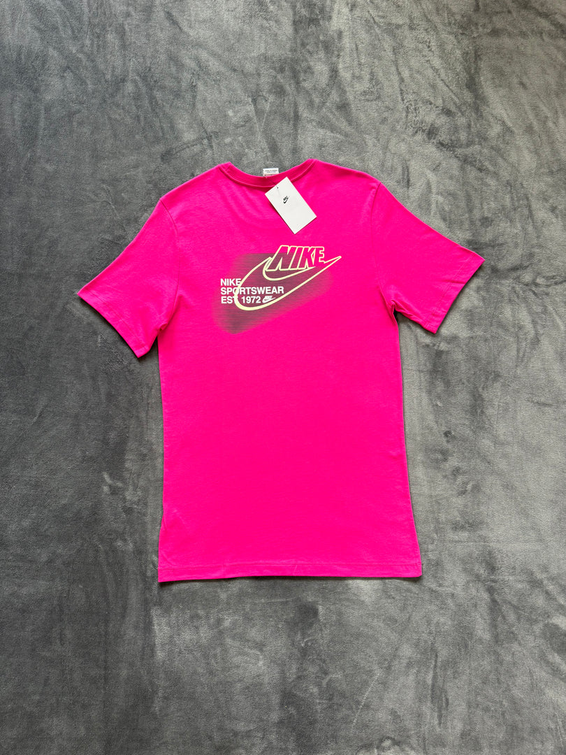 (S/M/L) Nike T-100 Pink T-Shirt