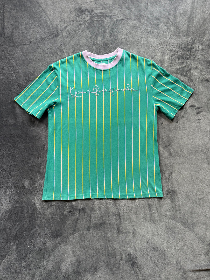 (XS) Karl Kani Oversize T-Shirt (видима черта посредата)