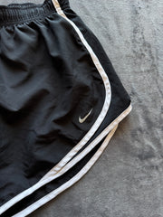 (ДАМСКО) (M) Nike Dri Fit дамски шорти