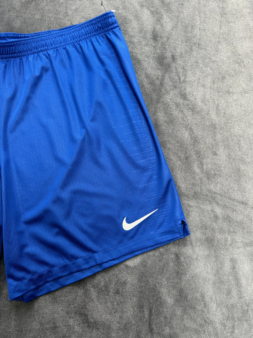 (XXL) Nike Chelsea Slim Fit Shorts