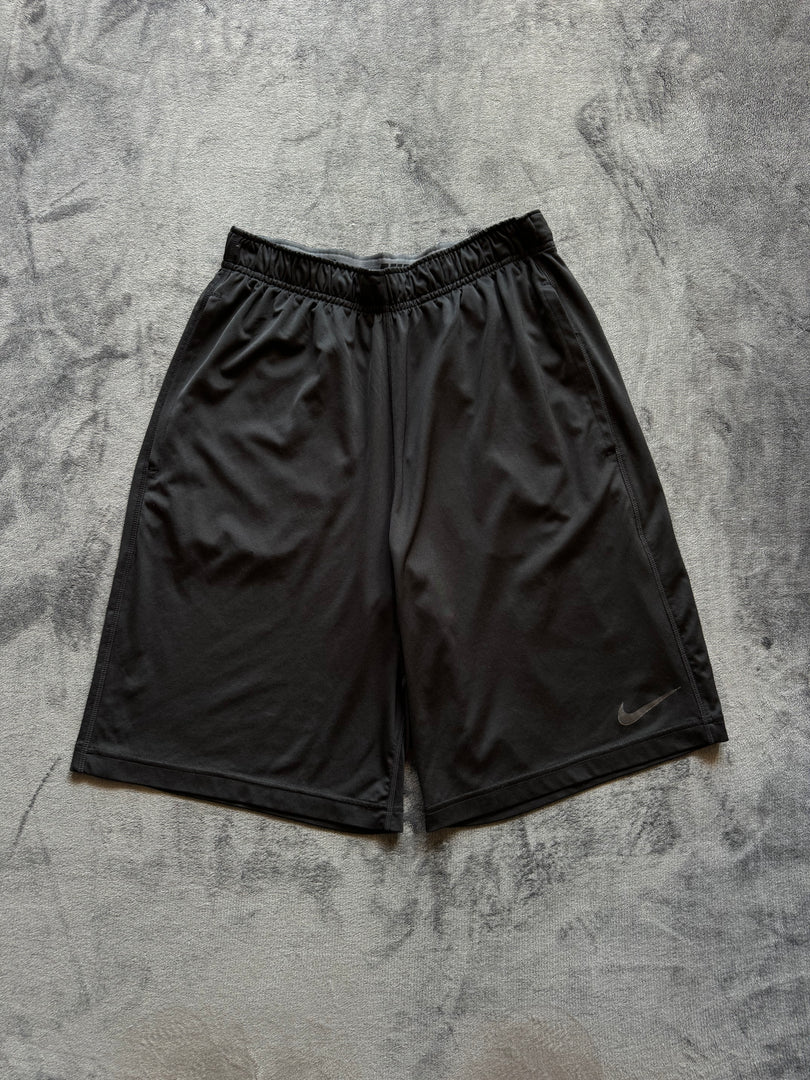 (ЗАБЕЛЕЖКА) (S) Nike Dri Fit мъжки шорти (ЛОГОТО И ДУПКА)