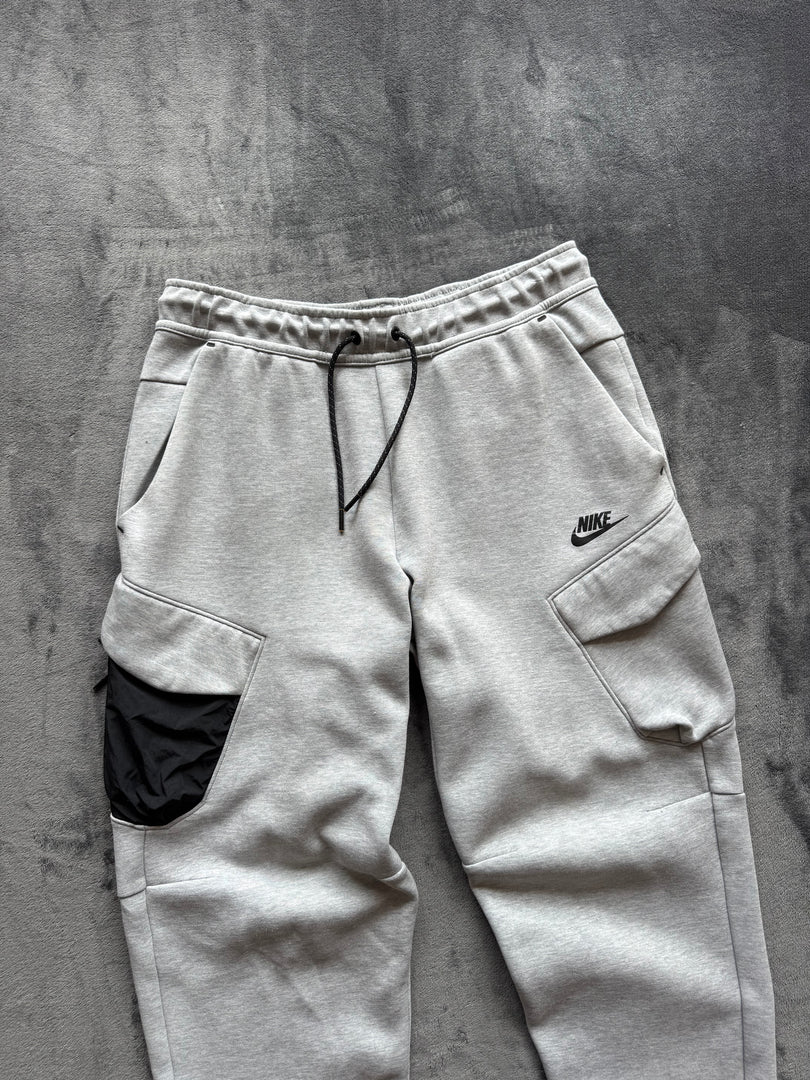 (M) Nike Tech Fleece мъжко карго долнище