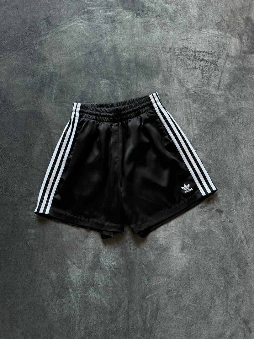 (ДАМСКО) (S) Adidas Originals Shorts