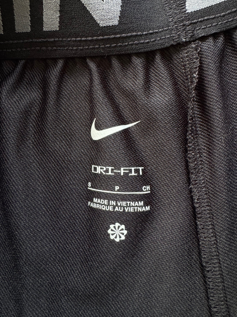 (ДАМСКО) (S) Nike Dri Fit Shoets