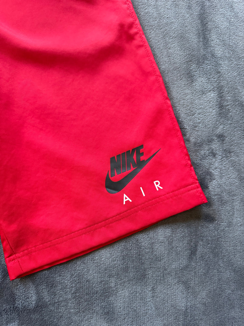 (S) Nike Shorts (По етикет детско XL, но отговаря на мъжко S)