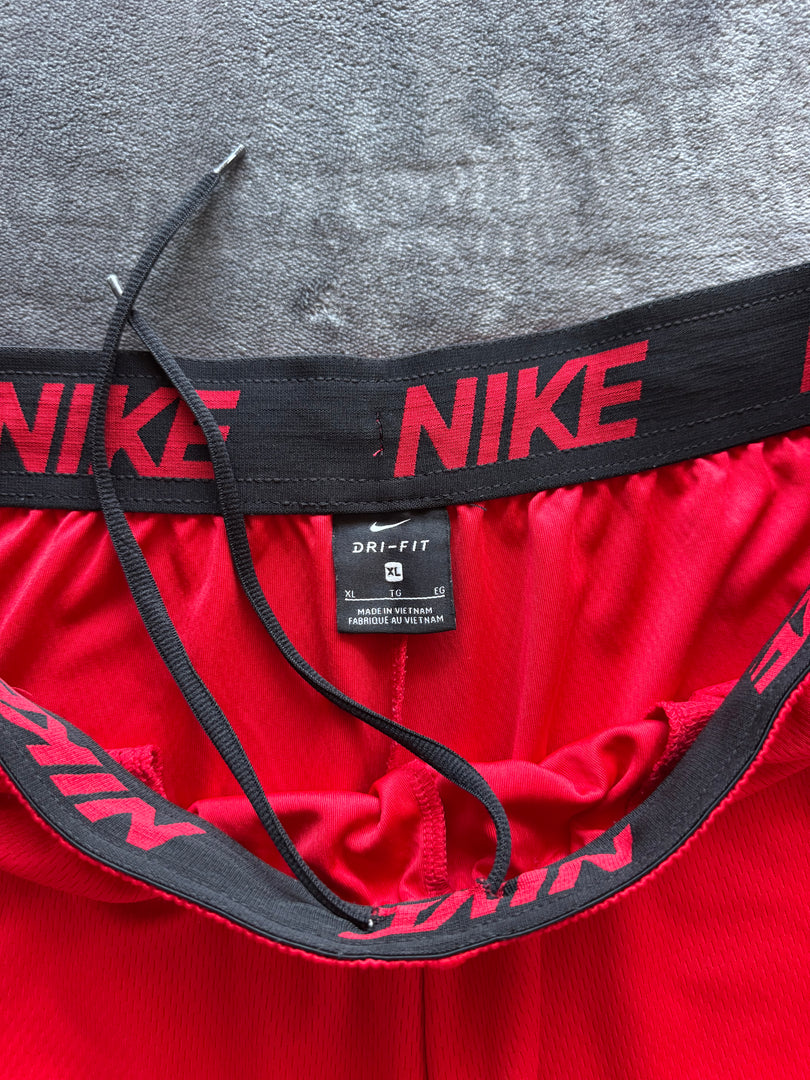 (XL) Nike Dri Fit мъжки шорти