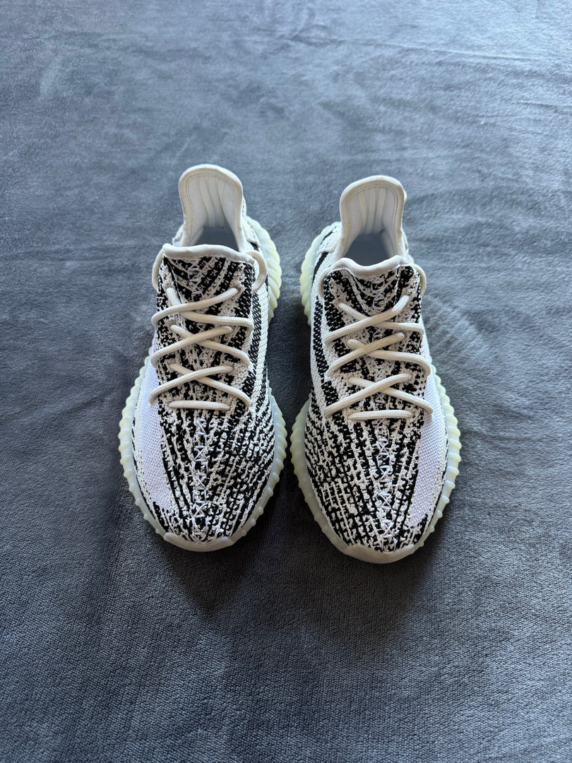 (37 1/3) Adidas Yeezy Boost 350 V2 Zebra (Стелка 23см.)