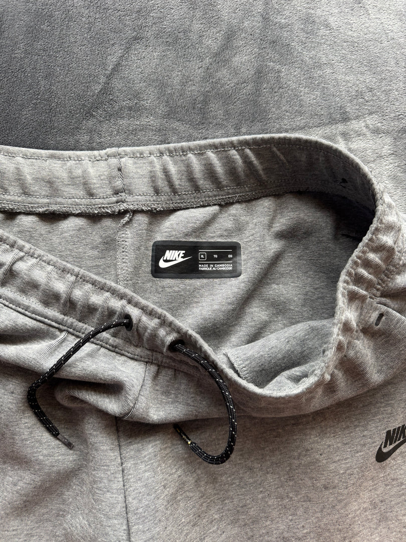 (ЗАБЕЛЕЖКИ) (XL) Nike Tech Fleece мъжко долнище