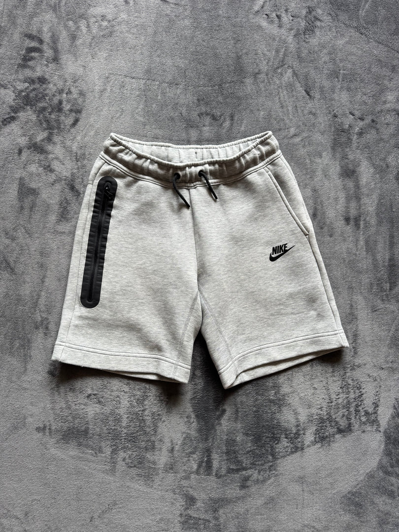 (ДЕТСКО) (137-147см) Nike Tech Fleece детски шорти