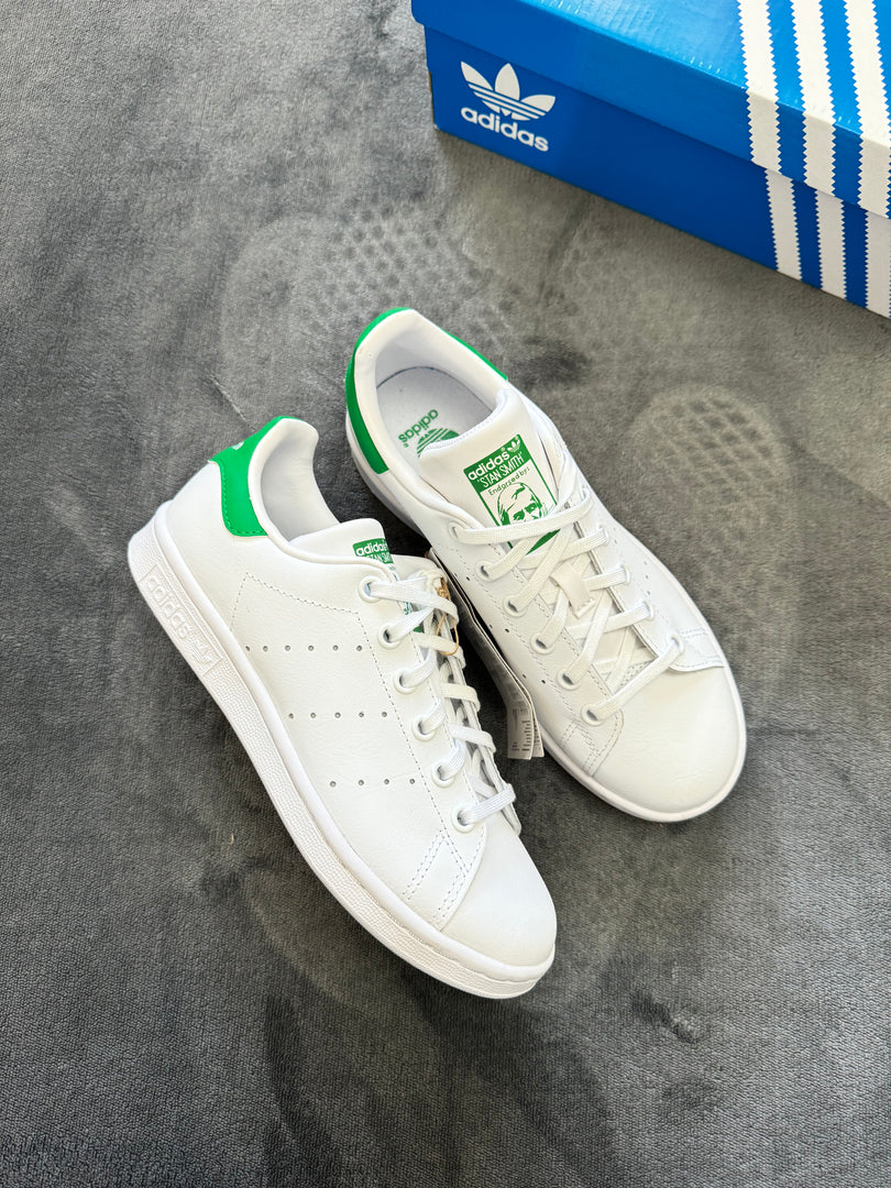 (36) Adidas Stan Smith J Shoes