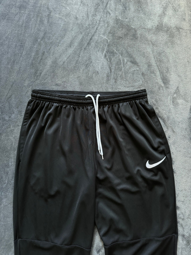 (L) Nike Dri Fit Track Pants