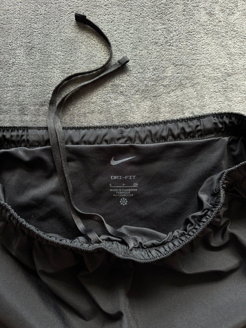 (S) Nike Dri Fit мъжки шорти