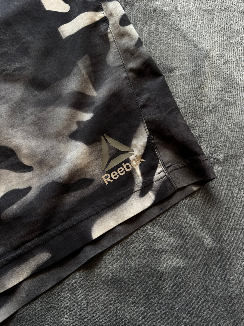 (XXL) Reebok Crossfit мъжки шорти (липсват връзки)